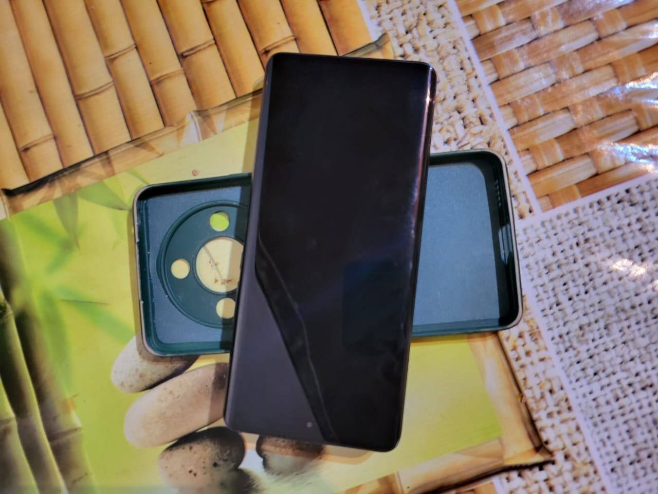 HONOR X9b 16/256 обмен на айфон
