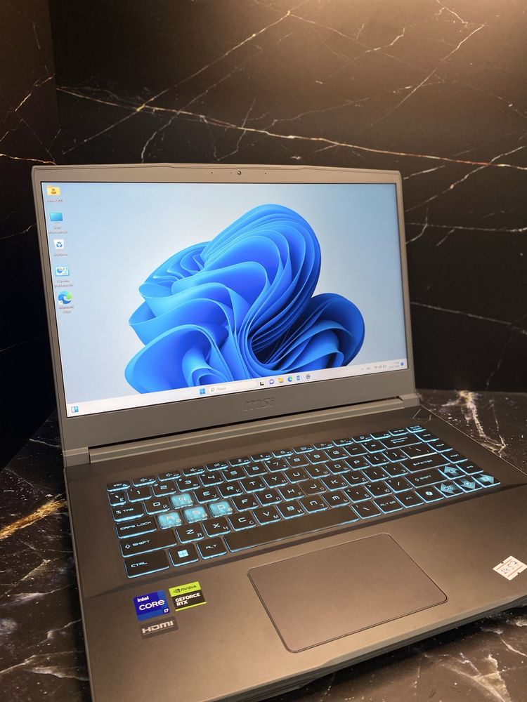 Игравой ноутбук MSI i7-12 RTX 3050