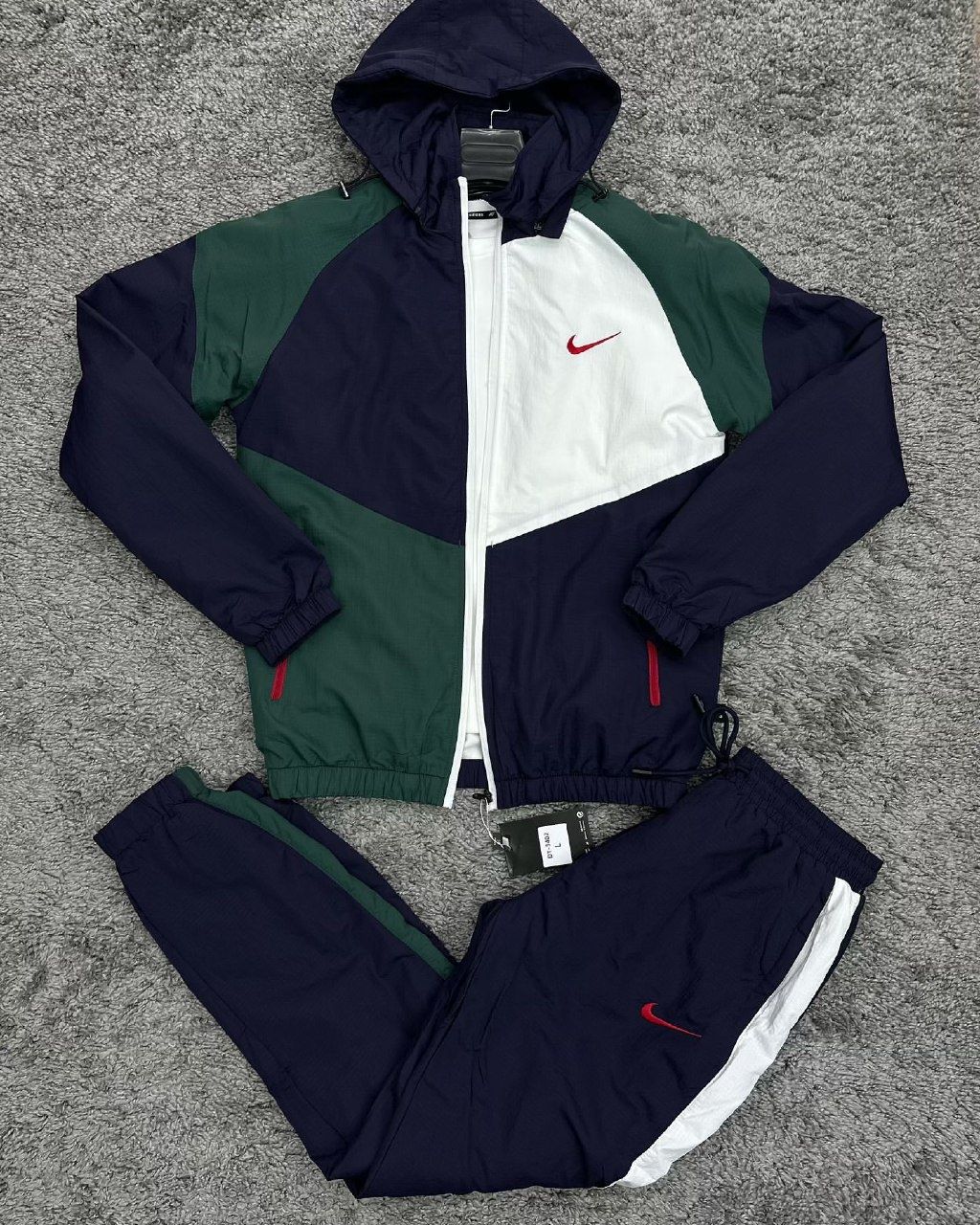 Ретро спортивные костюмы Adidas, Nike