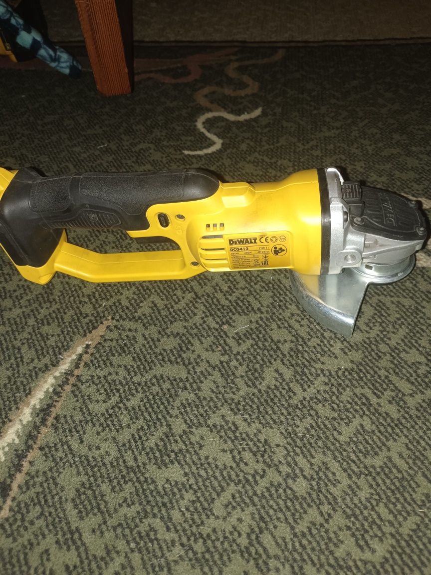 DeWalt болгарка, не использовалась