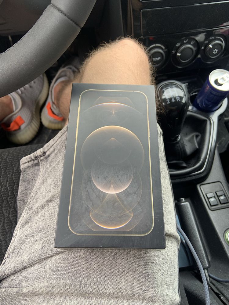 Продам айфон 12 pro 128gb