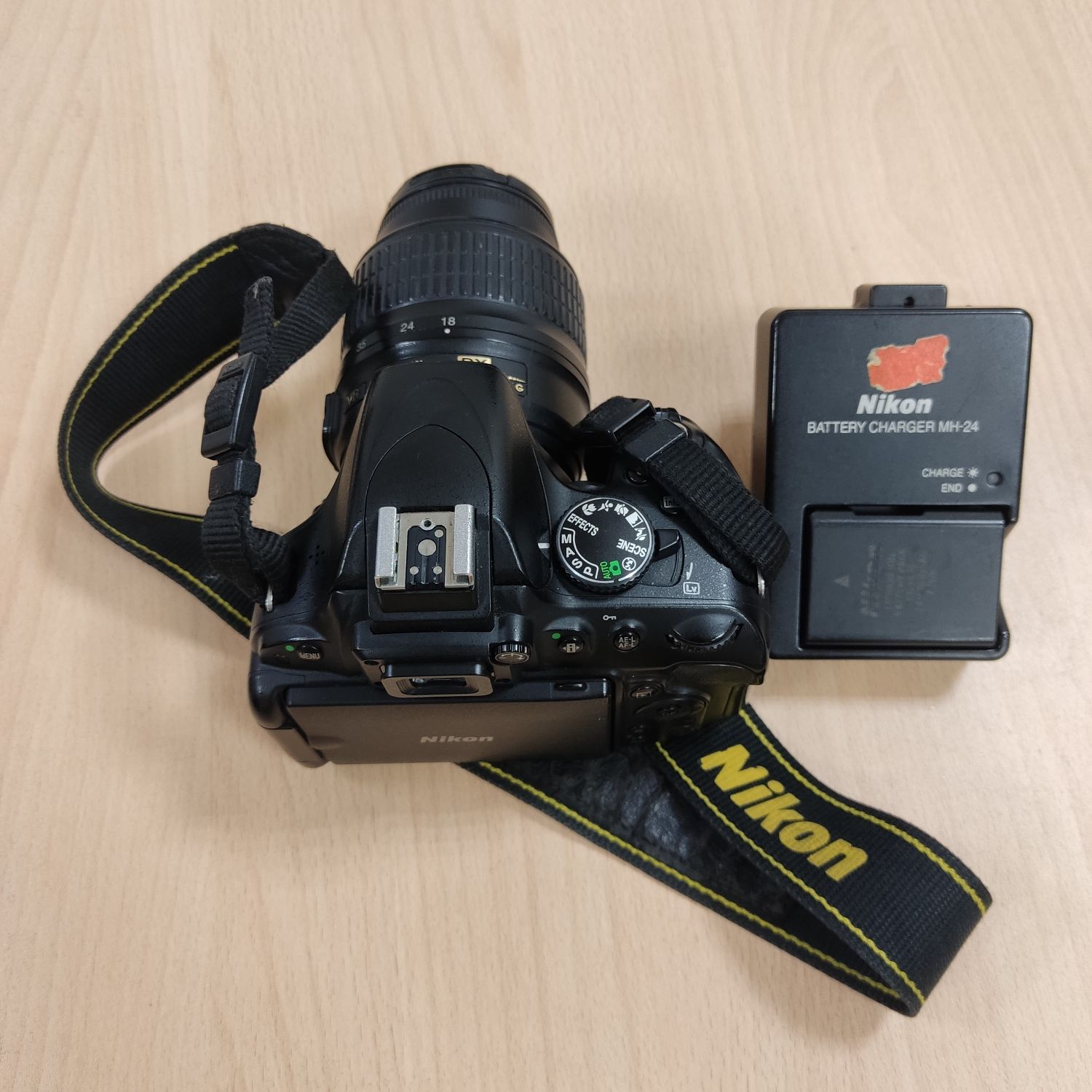 Фотоаппарат Nikon D5100 с объективом Nikon 18-55mm + Вспышка Godox