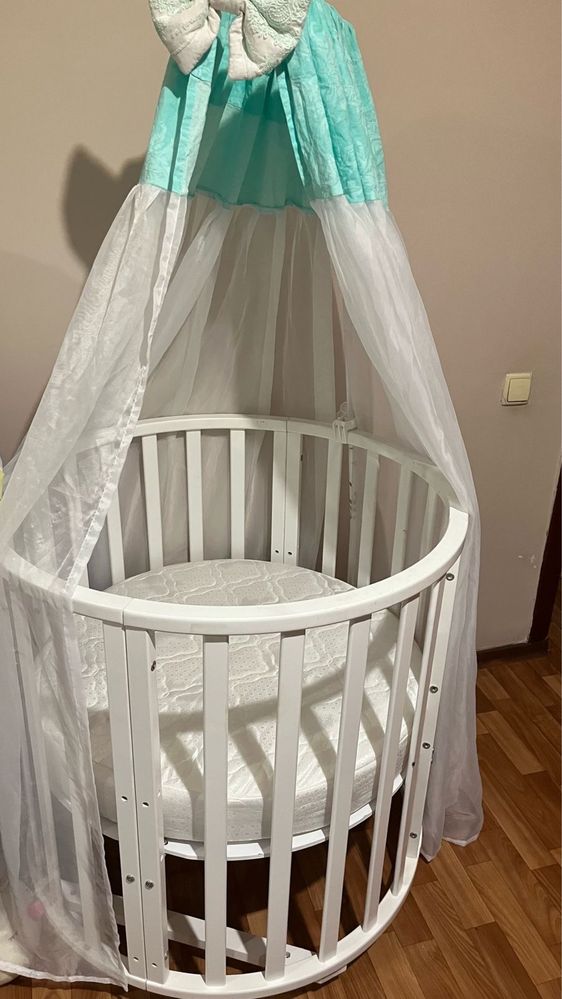 Срочно продам трасформер манеж