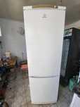 Холодильник Indesit