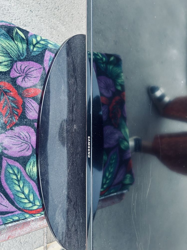 Телевизор ,Samsung