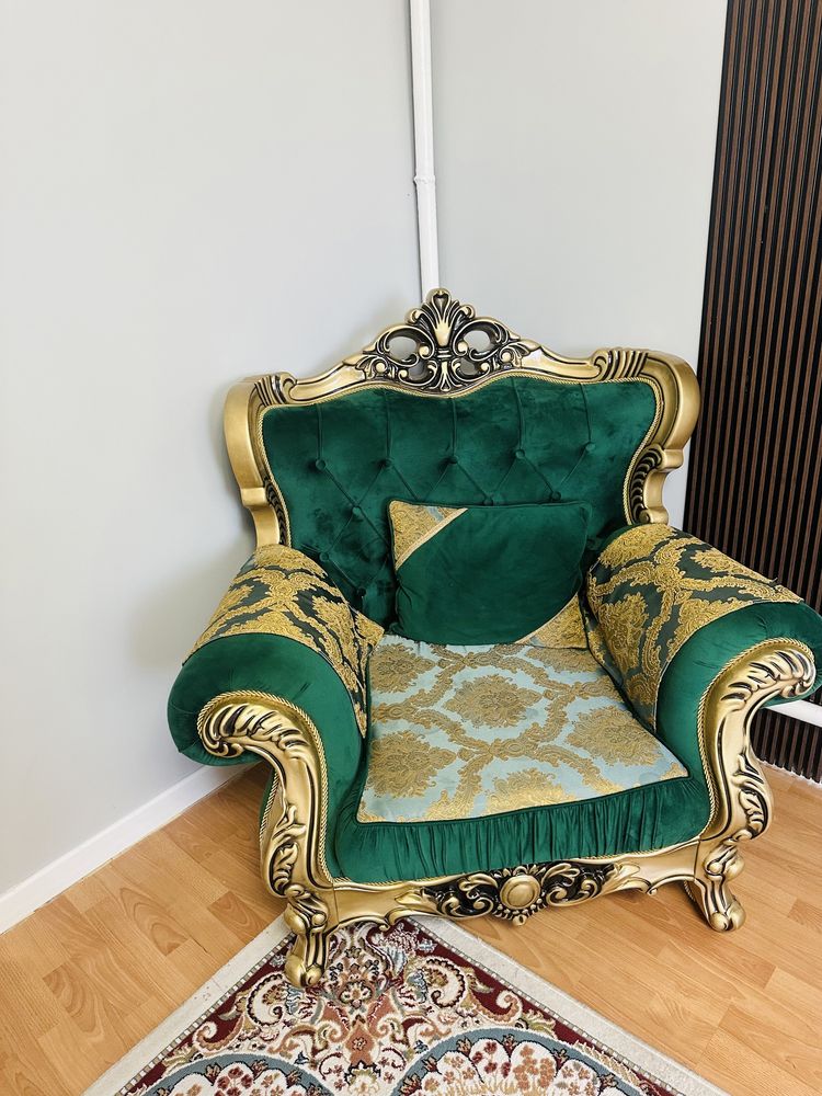 Продам тройку диван