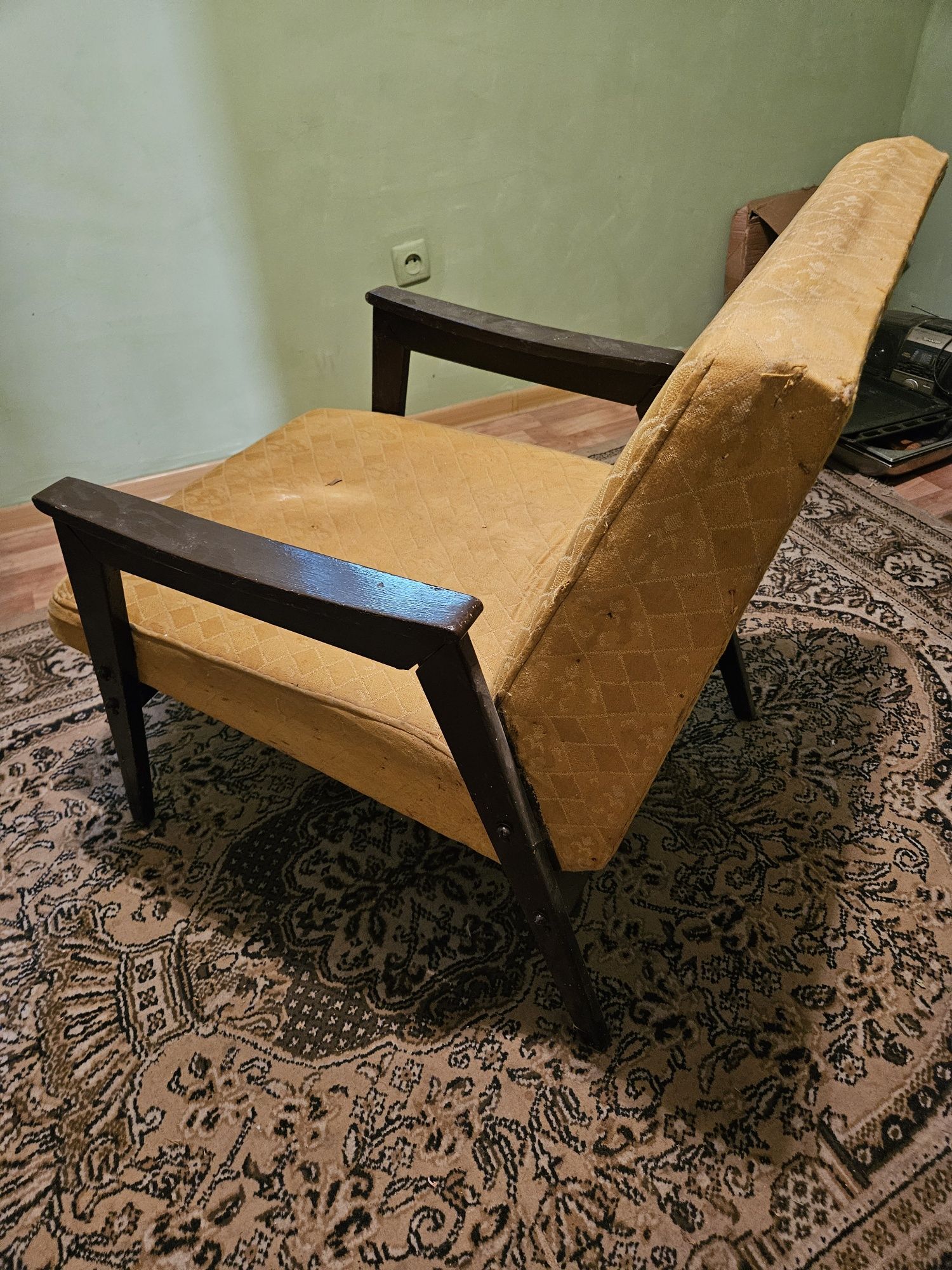 Мебель винтажная