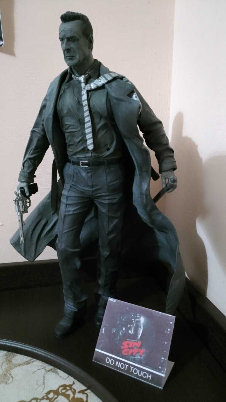 Фигурка NECA Sin City (Город Грехов) - Hartigan Action Figure