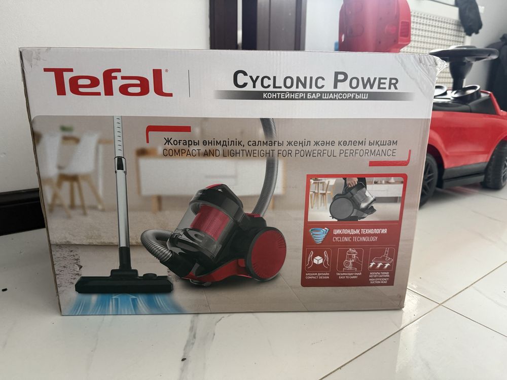 Пылесос Tefal новый