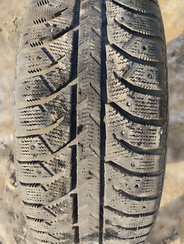 Резина зимняя Бриджстуон 265/60 R 18