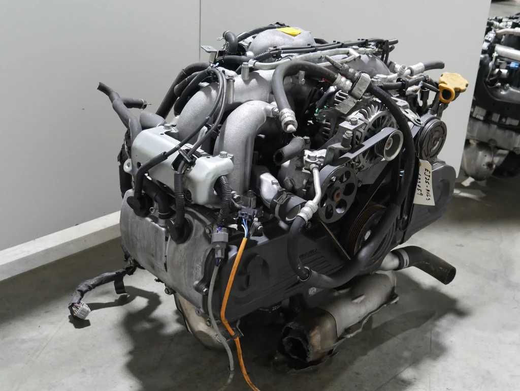 EJ252 Subaru Двигатель