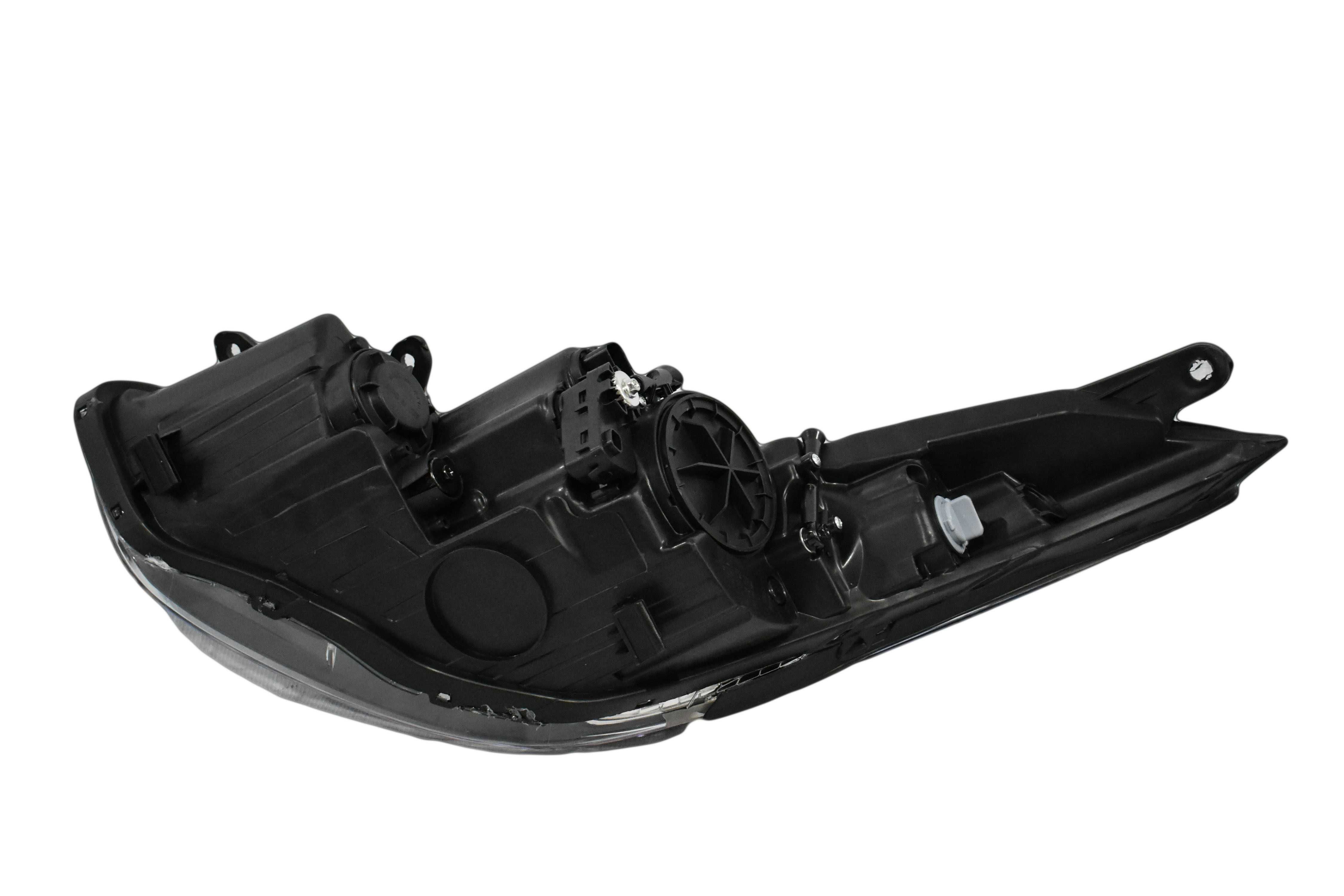 Фара RH Elantra MD 14-