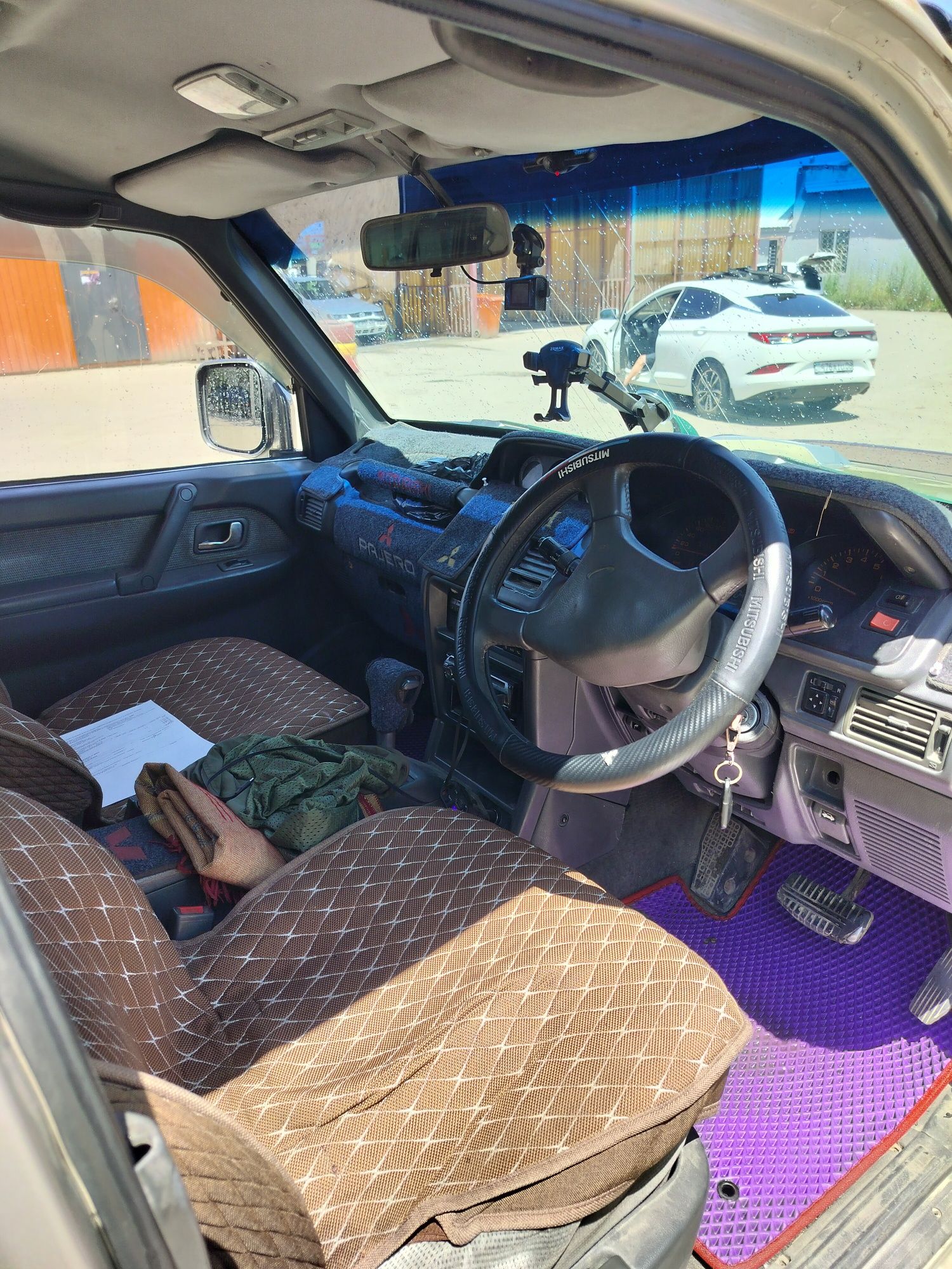 Продам Pajero 2 (3л бензин)