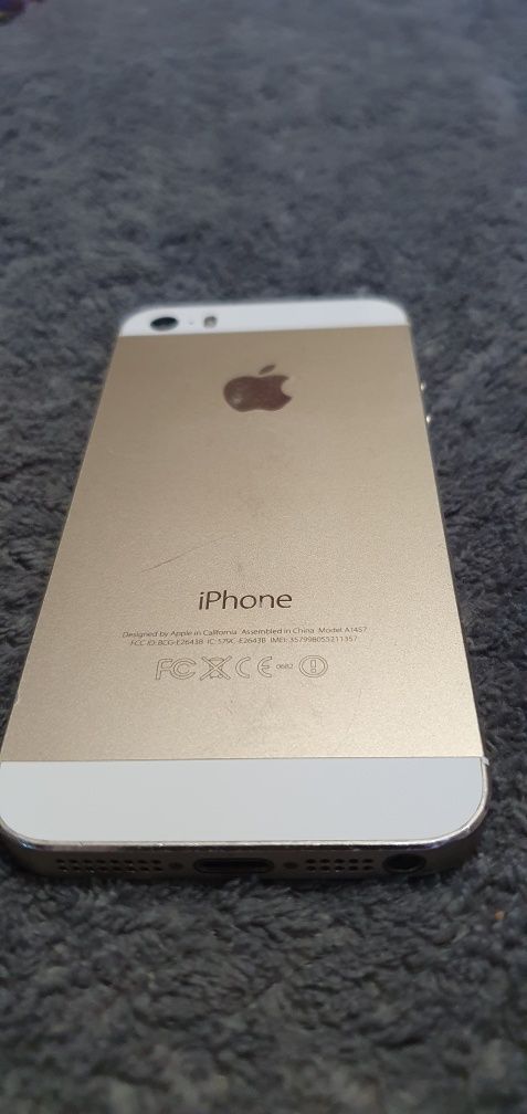 Смартфон Apple iPhone 5S 16GB LTE Gold (A1457)