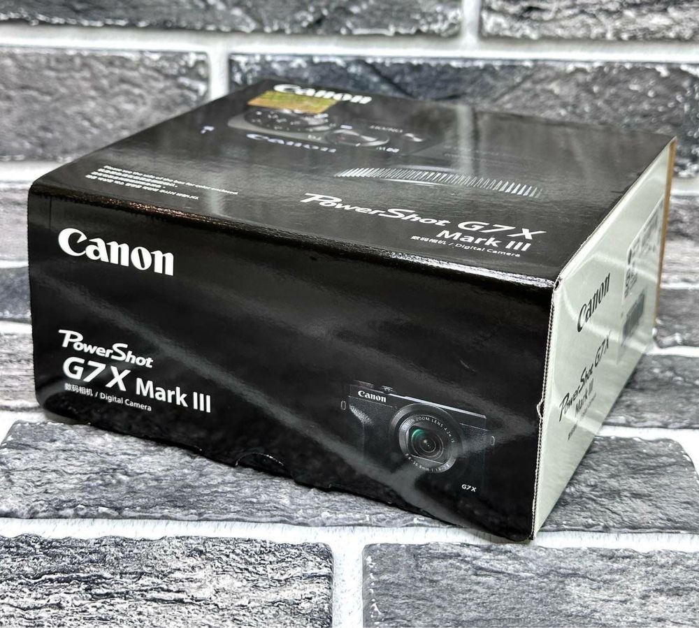 Фотоапарат Canon Mark III