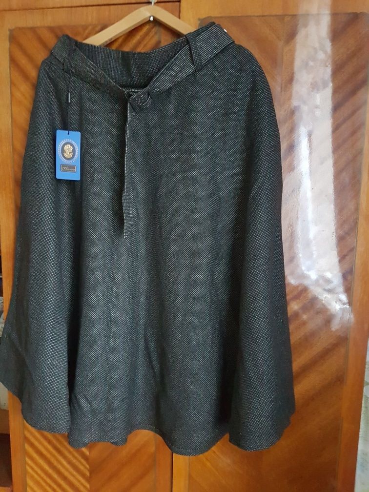 Продам новую зимнюю женскую юбку.