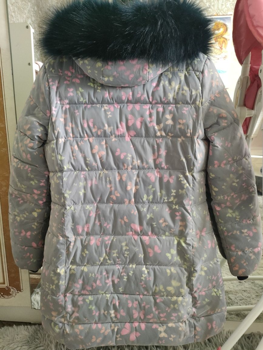 Продам зимнюю куртку