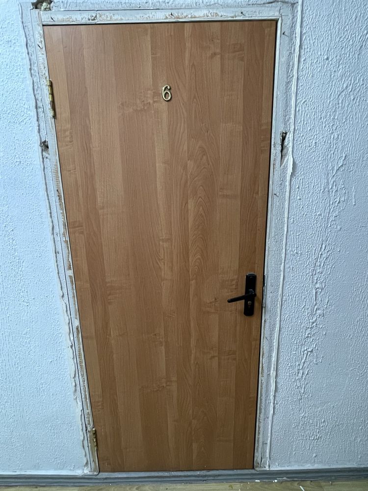 Двери б/у
