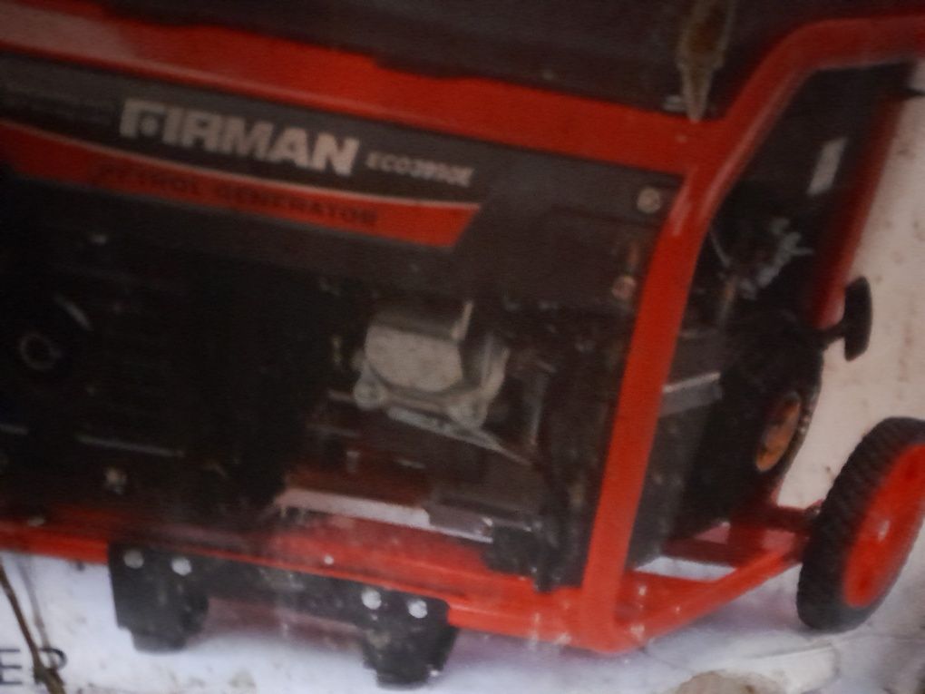 Бензиновый генератор FIRMAH ECO 3990E