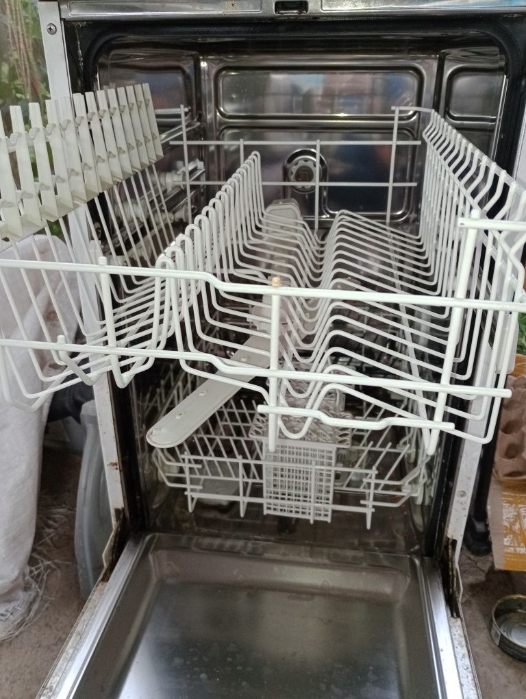 Продам посудомойку