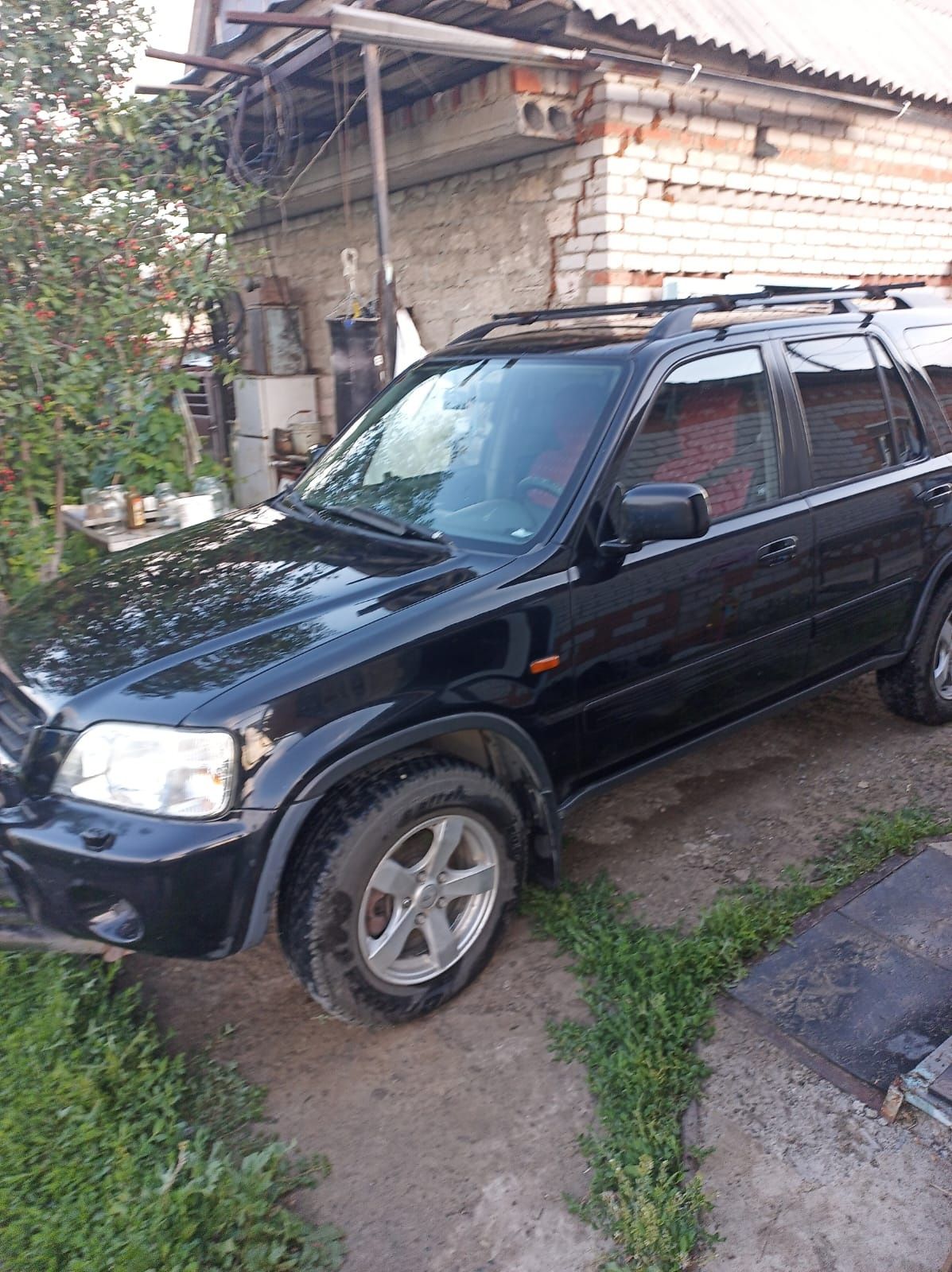 Продам машину Хонду срв 2001  года выпуска,
