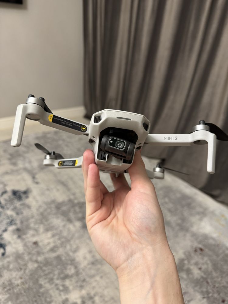 Дрон/квадрокоптер dji mini 2 fly more combo 4k