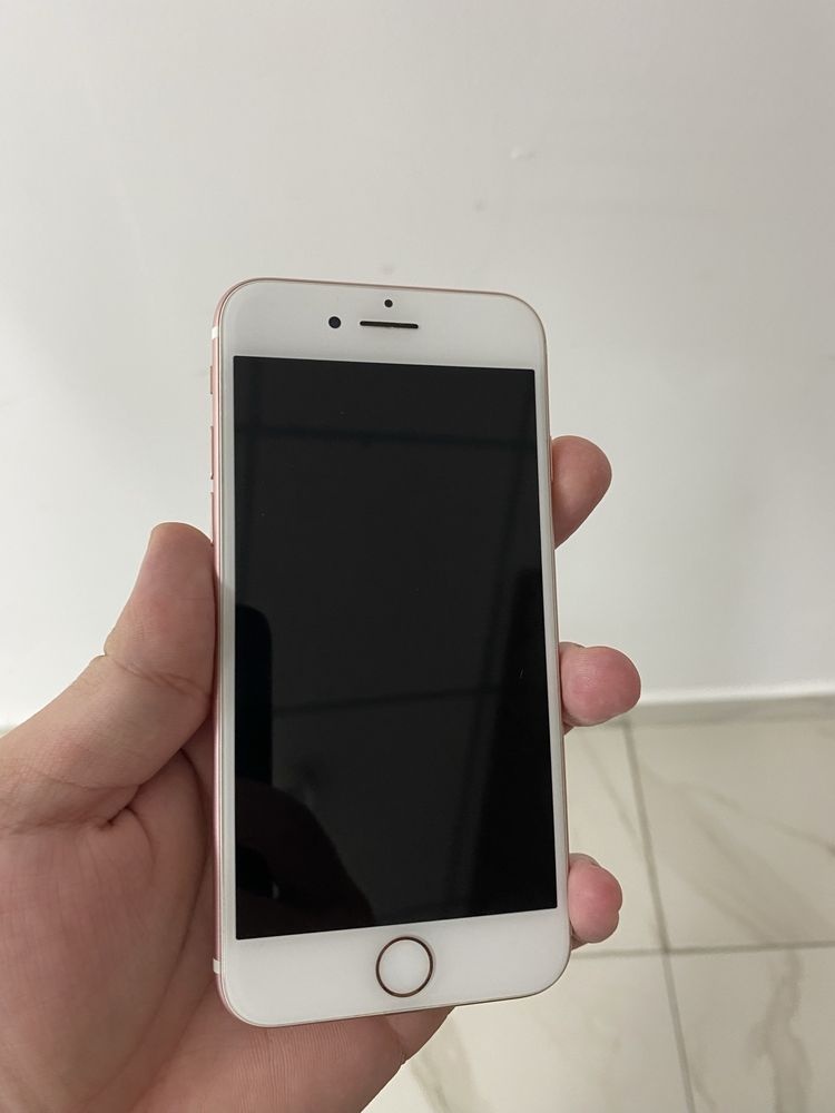 Продам Iphone-7 Rose