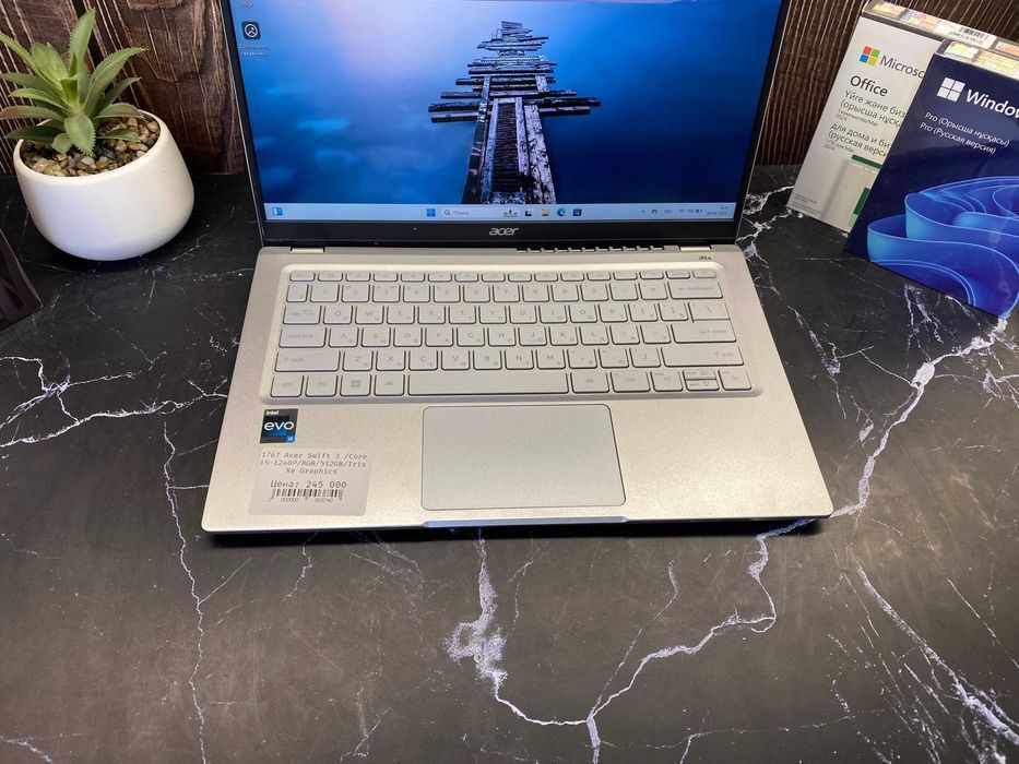 Acer Swift 3 - Core i5‑12th Gen / 8GB / 512GB SSD / 14" IPS / 2023