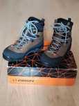 Трекинговые ботинки CRISPI Dakota GTX