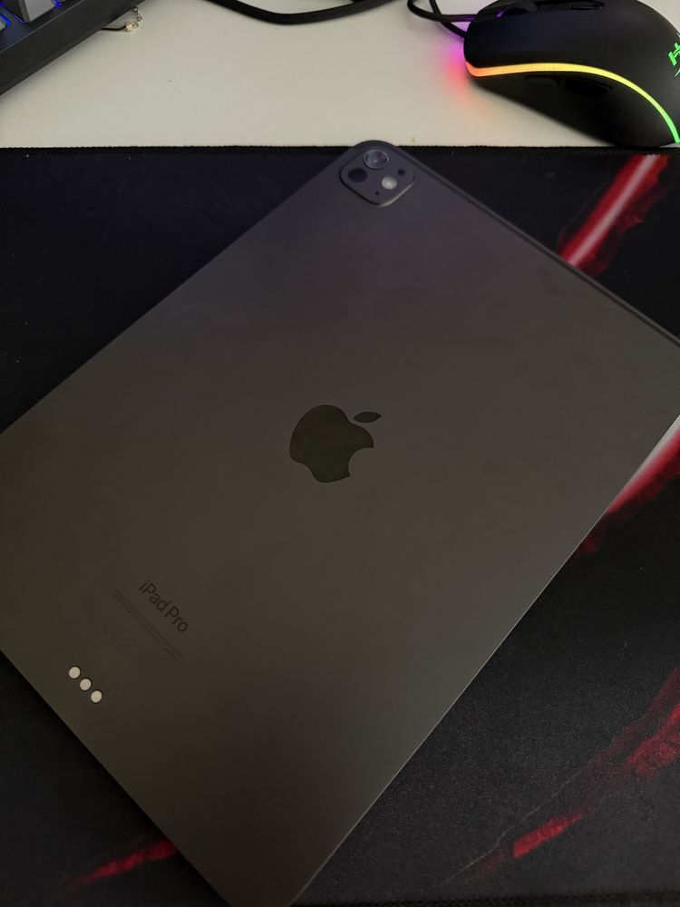 Ipad 11 m4 8/256гб