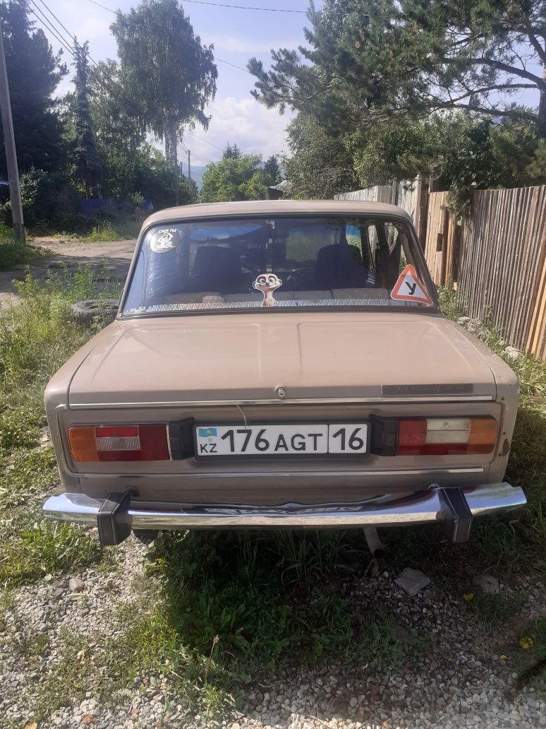 Продам авто ваз 2106