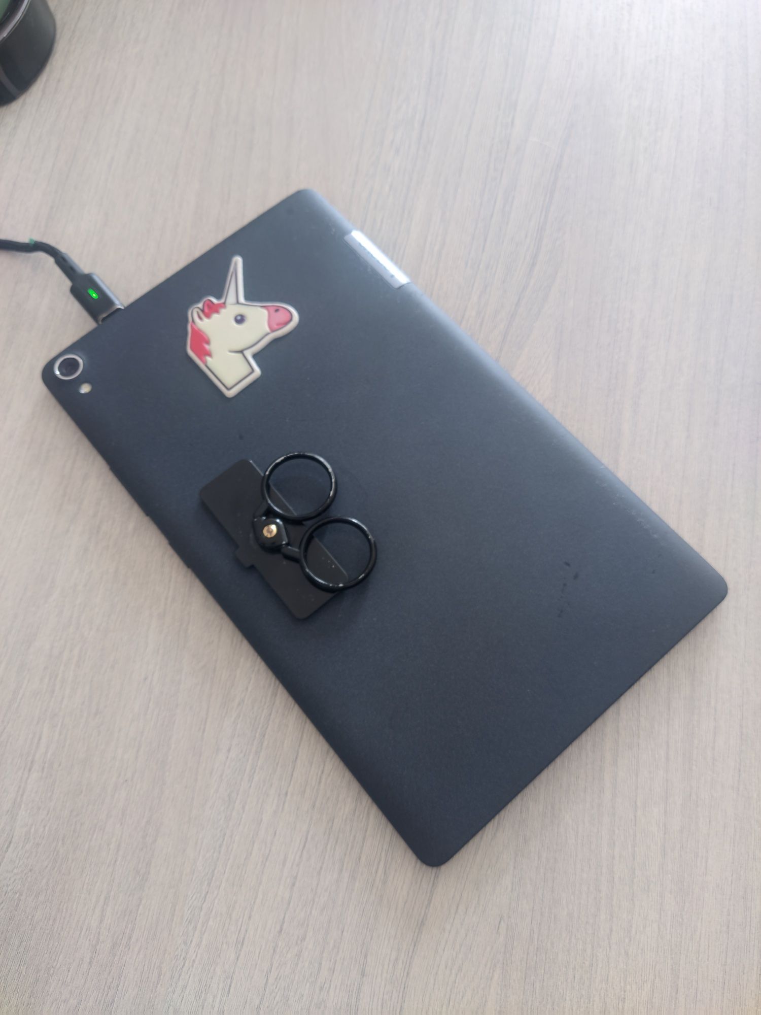 lenovo tab 3 8 plus