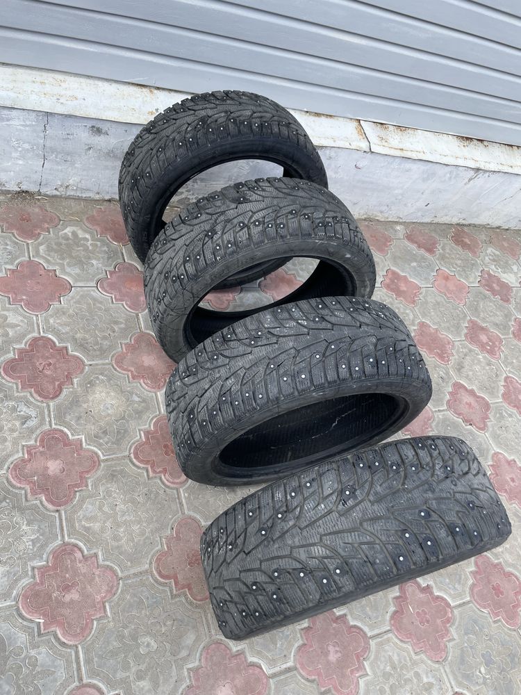 Зимние шины Hankook 225/45/R18