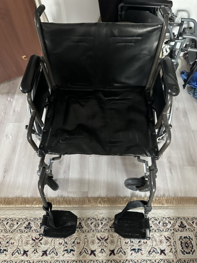 Инвалидная коляска