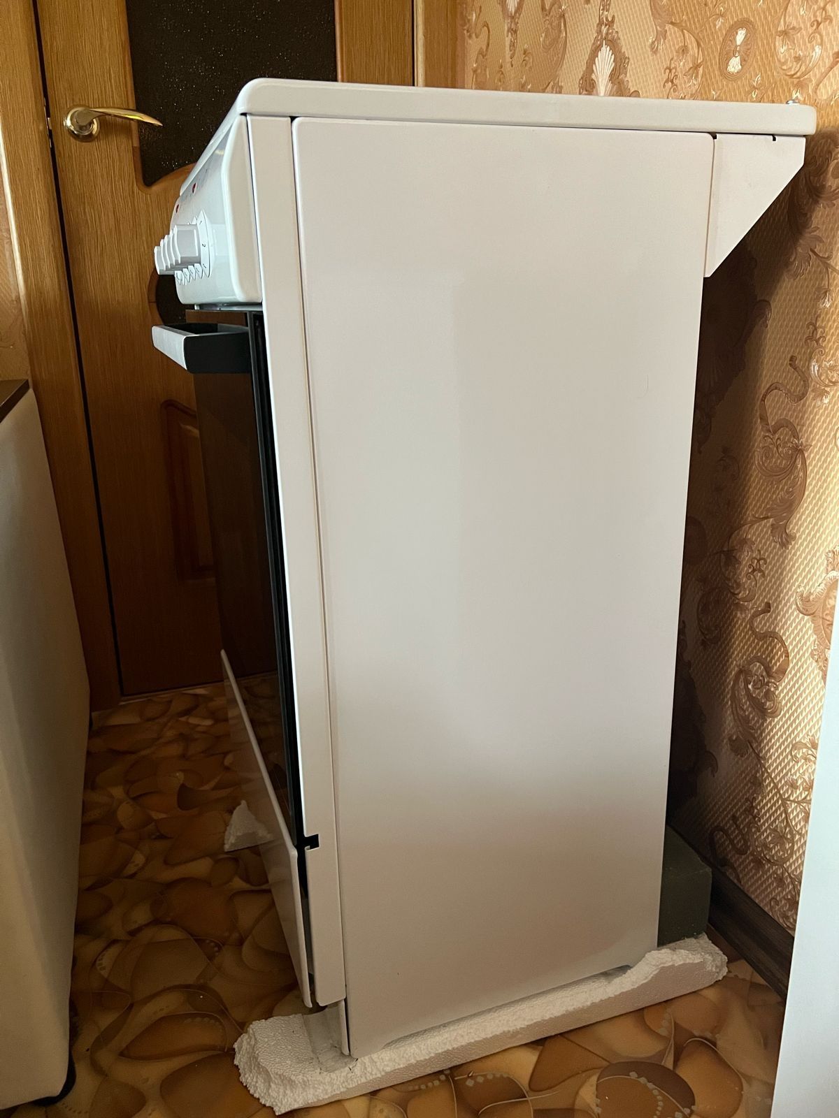 Продам электроплиту или обмен на газовую