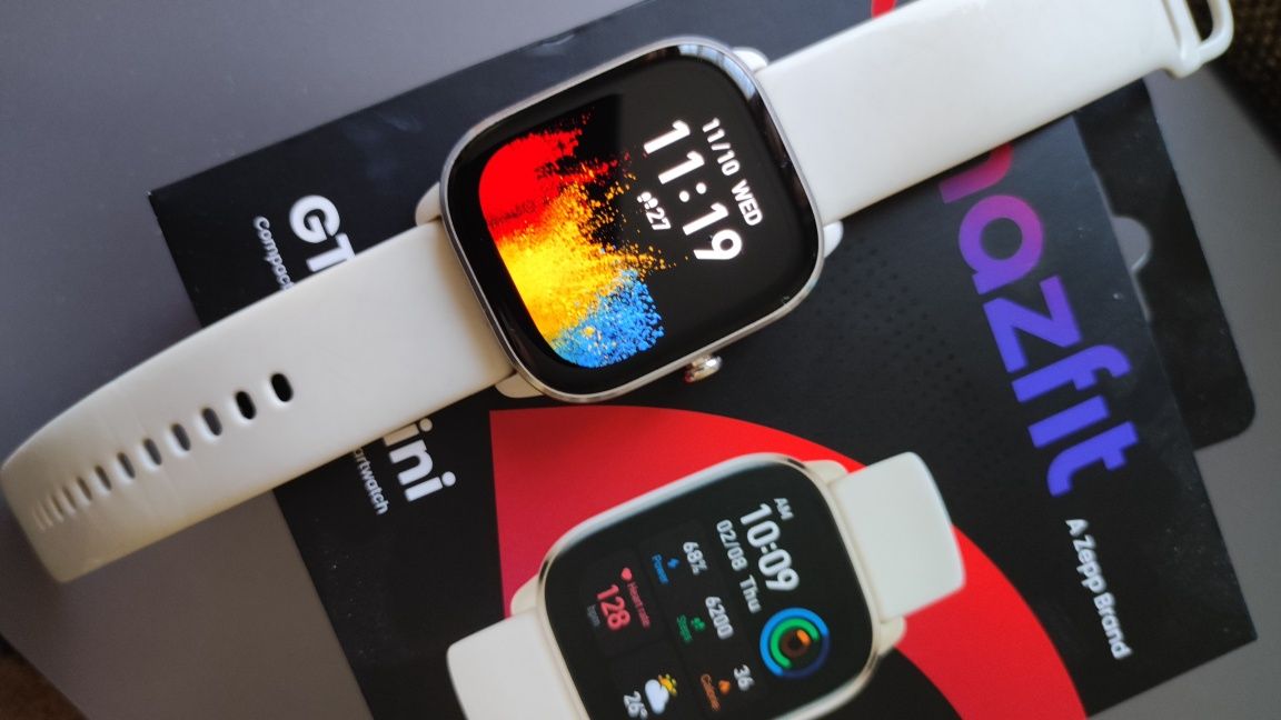 СмартСмарт-часы Amazfit GTS 4 Mini золотистый-бежевый