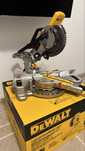 Торцовочная пила торцовка с протяжкой Dewalt 361