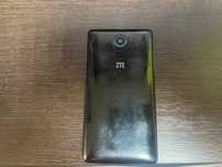 Смартфон ZTE на запчасти
