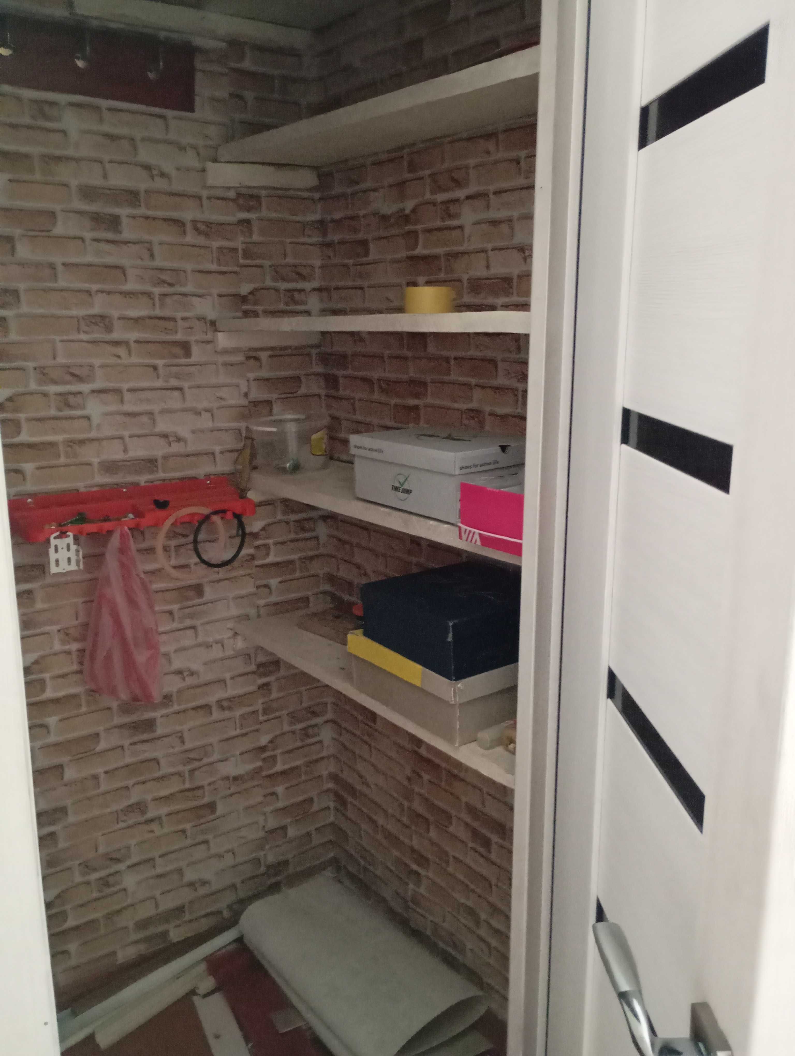 Продам 3 комнатную квартиру в центре