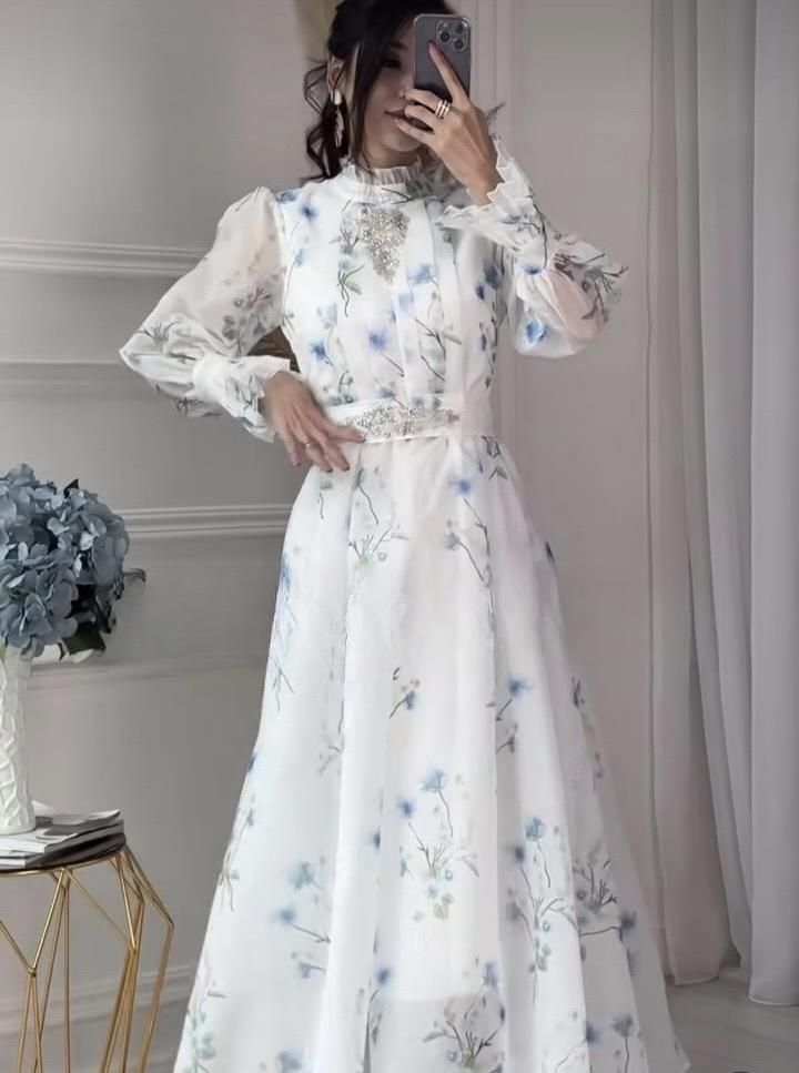 Продам платье 12 тыс