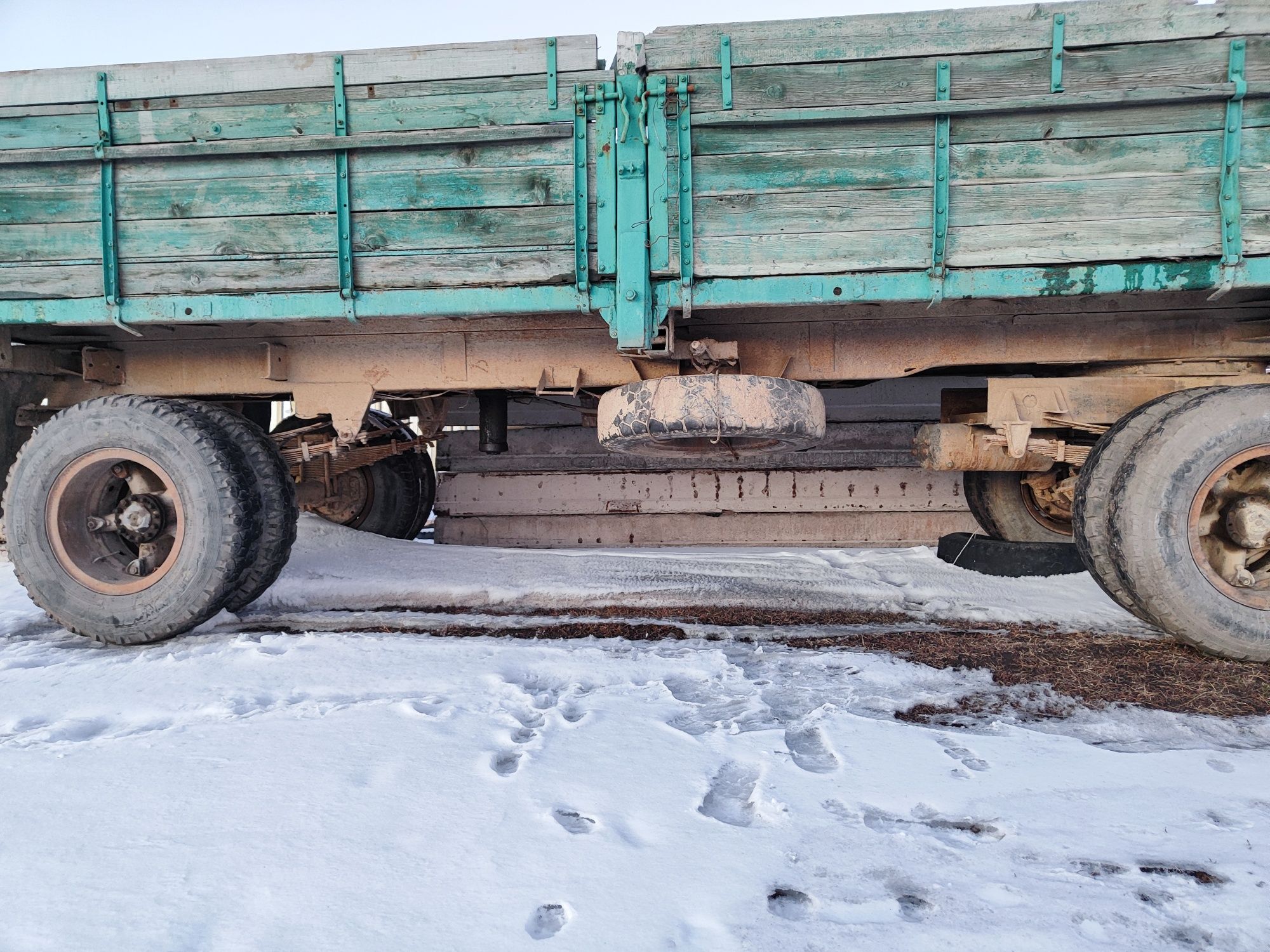 Продам прицеп на КАМАЗ 6,20