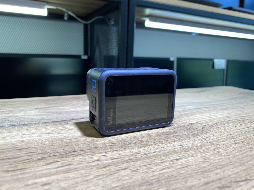 Экшн-камера GoPro Hero 10, 5120x2160, флешка 128ГБ, 3 батареи,10450/А1