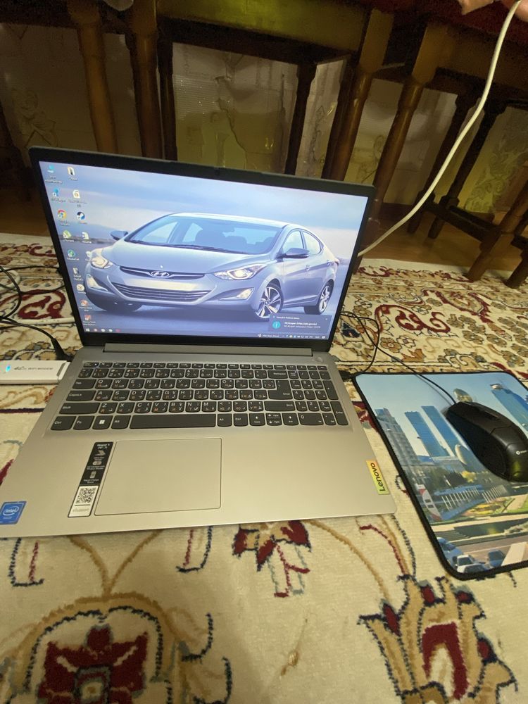 Продается  Ноутбук Lenovo