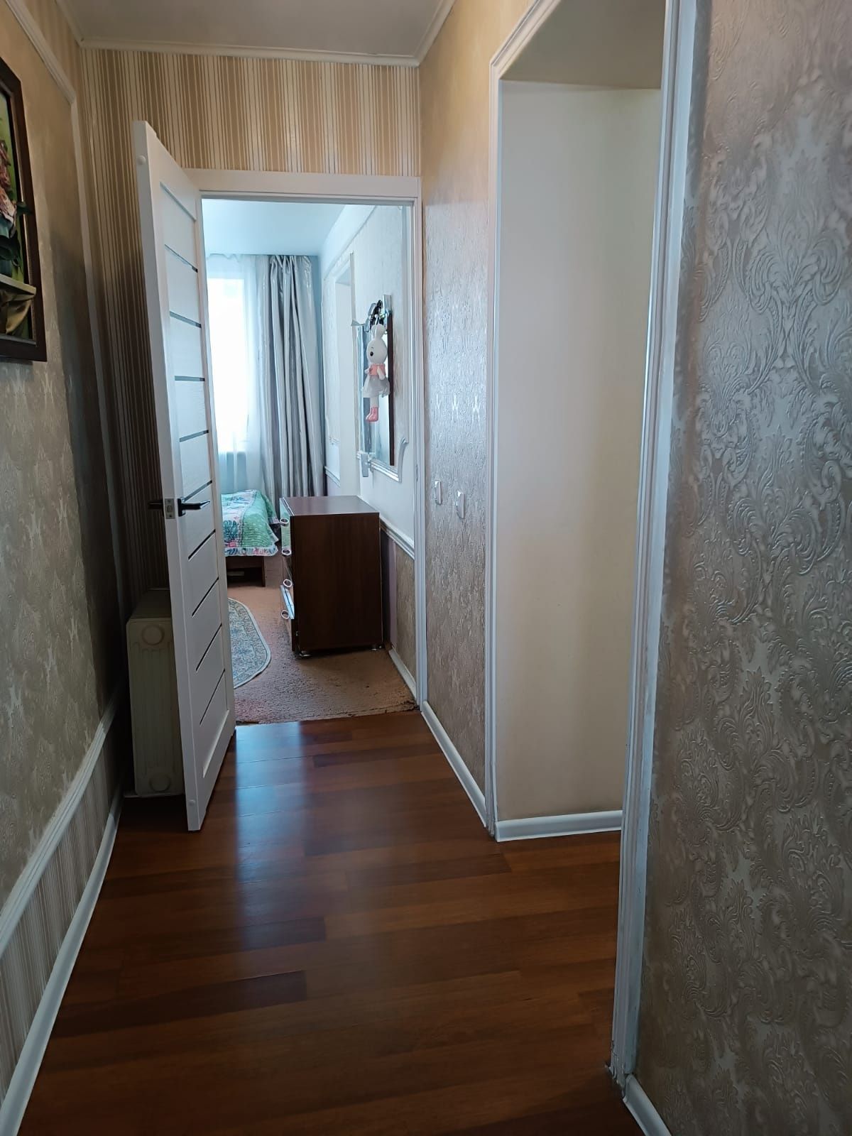 Продам квартиру 4-х комнатную