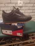 Продам  мужской кроссовки Reebok