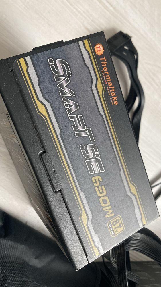 Блок питания Thermaltake