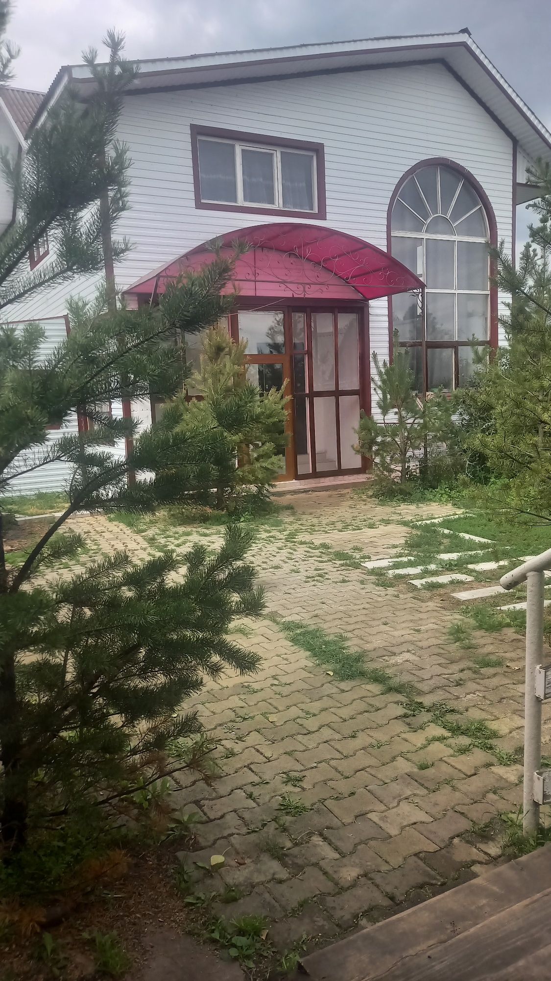 Сдам котедж по суточно рядом с озером