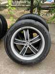 Диски 5 120 с покрышками от Bridgestone