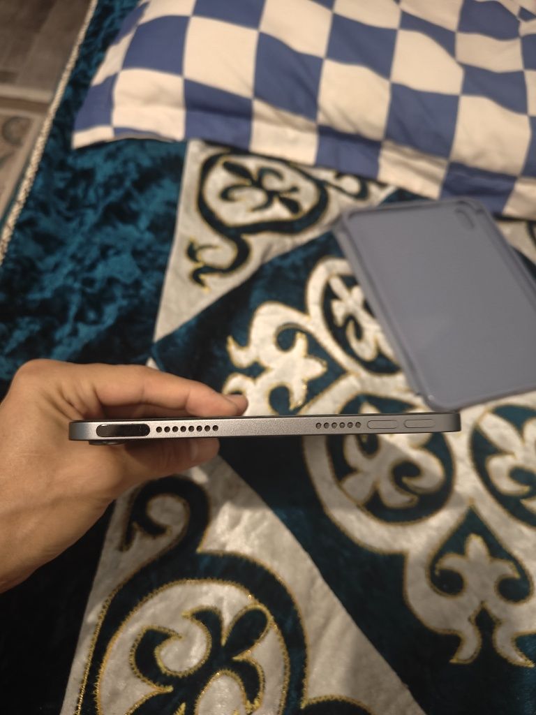 Продам iPad mini 6 64gb