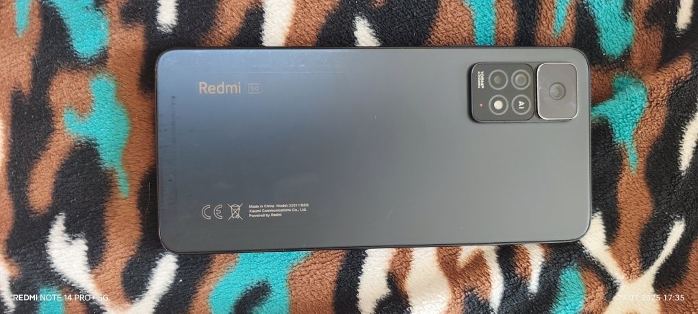 Продам телефон Redmi Note 11pro 5G